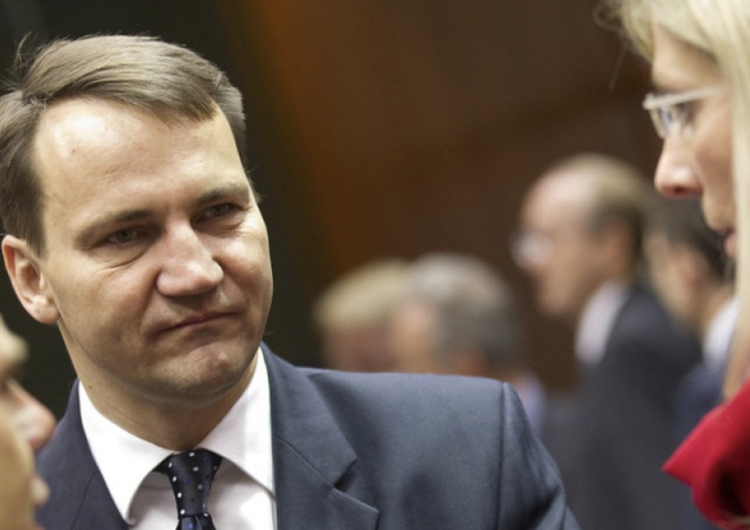 Radosław Sikorski  Znany aktor wzywa do siłowej rozprawy „z Kaczyńskimi i faszystami”. Sikorski: Zgadzam się z Andrzejem Sewerynem