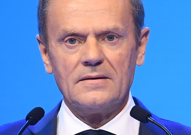 Donald Tusk / Wikipedia CC BY 2,0 EPP Burza po skandalicznych słowach Andrzeja Seweryna. Tusk dystansuje się od znanego aktora?