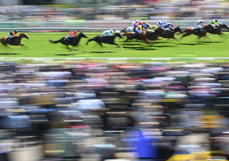 Epsom Derby Aktywiści próbowali wedrzeć się na tor wyścigowy podczas Epsom Derby