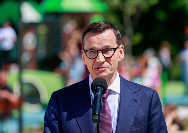 Mateusz Morawiecki  Premier Morawiecki o marszu Tuska: Śmieszy mnie, kiedy stare lisy organizują marsz antyrządowy