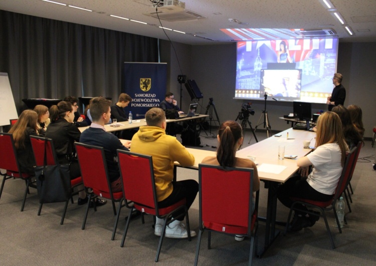 Organizatorem konkursu jest Fundacja Centrum Solidarności Dziś ogólnopolski finał IX edycji ogólnopolskiego konkursu „Olimpiada Solidarności. Dwie dekady historii”