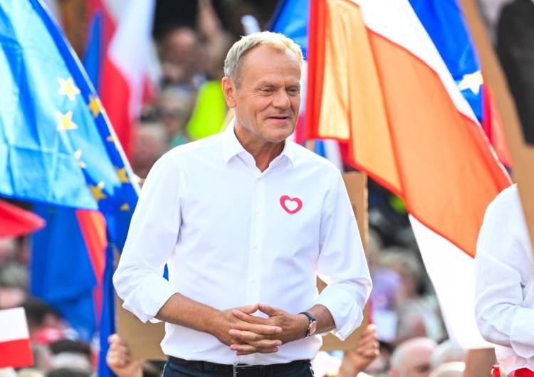 Donald Tusk w Poznaniu Tusk odpowiedział Kaczyńskiemu w sprawie referendum