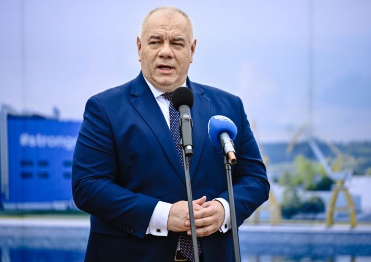 Wicepremier Jacek Sasin Wicepremier Sasin: Chcemy budować silny polski przemysł i silną polską obronność