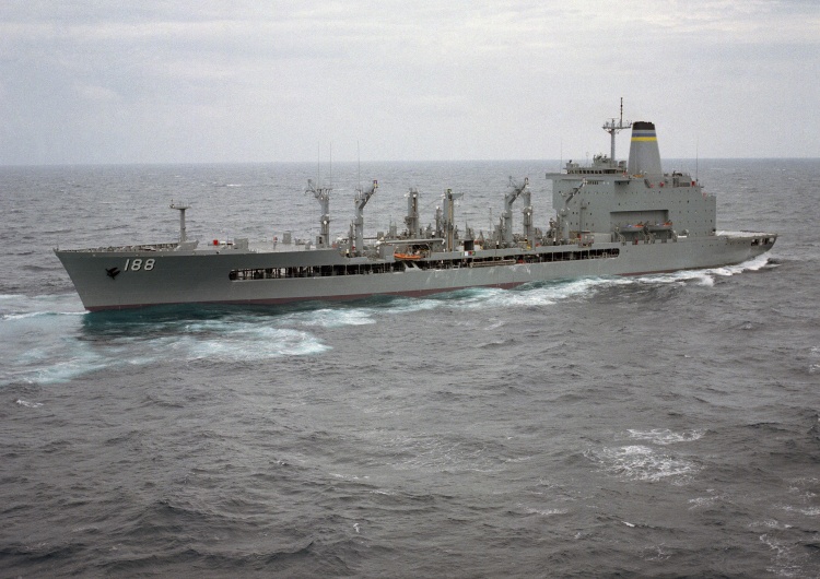 USNS Joshua Humphreys Amerykański tankowiec USNS Joshua Humphreys wpłynął do gdyńskiego portu