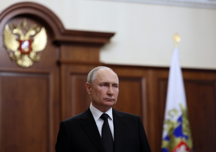 Władimir Putin Media: Erdogan udzielił Putinowi wsparcia przeciw rebelii Grupy Wagnera