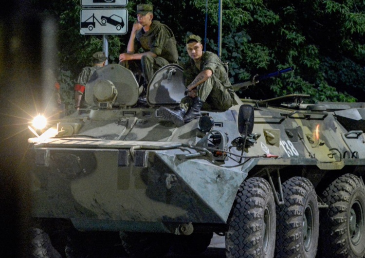 Członkowie grupy Wagnera Brytyjski generał: Prigożyn może zaatakować Ukrainę z Białorusi