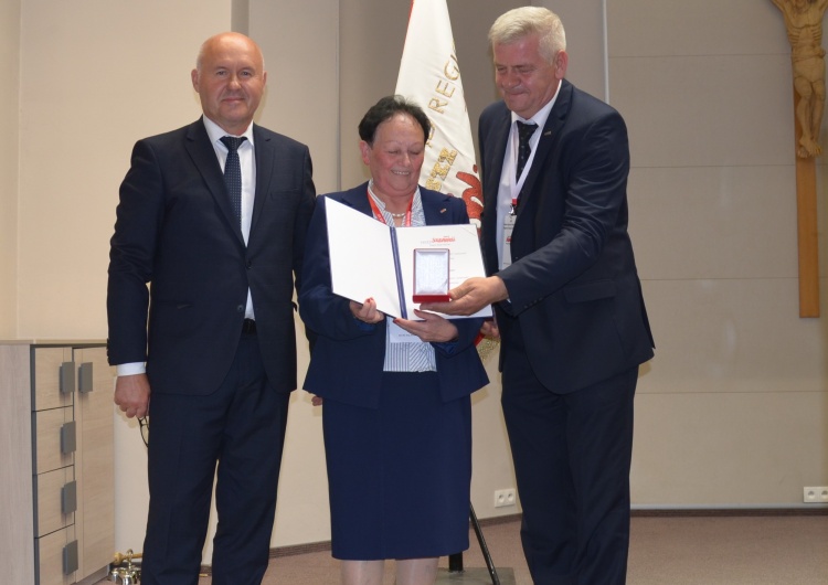 Cecylia Gonet uhonorowana tytułem Zasłużony Członek NSZZ „S” Regionu Śląska Opolskiego