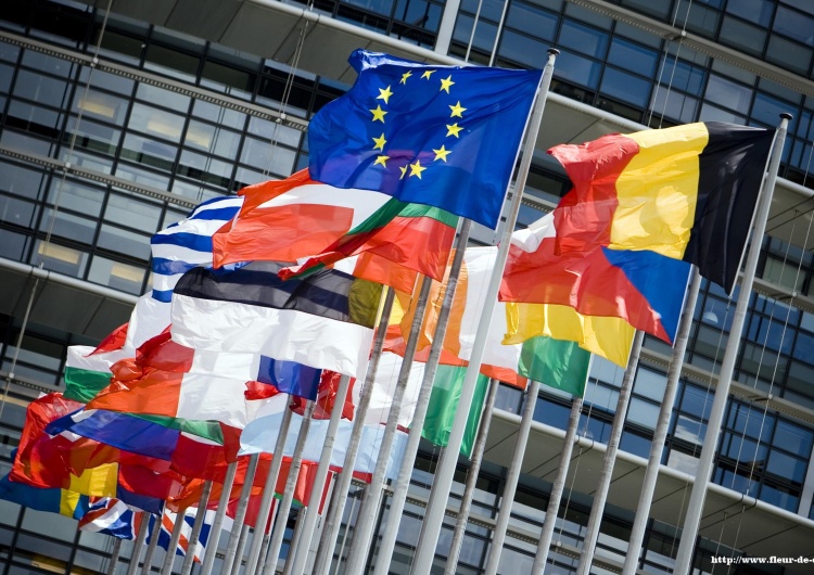 Zdjęcie ilustracyjne Prezydencja węgierska zaproponuje mechanizm oceny praworządności w instytucjach europejskich