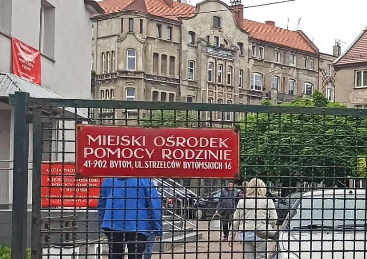 MOPS w Bytomiu Pracownicy MOPR w Bytomiu będą protestować pod urzędem miasta