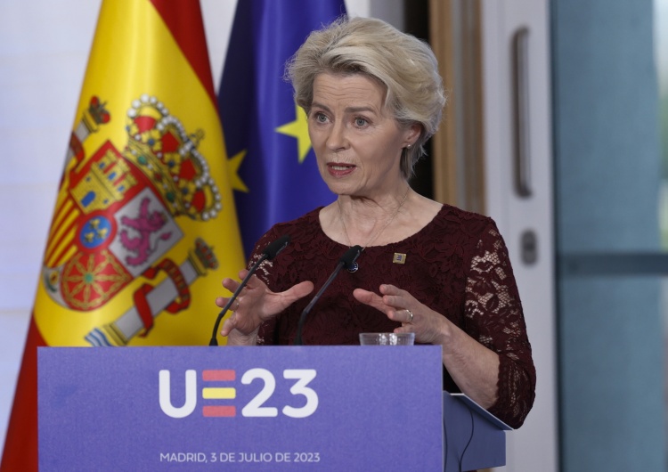 Ursula von der Leyen Zaskakujące doniesienia. „Biden naciska, by von der Leyen była szefem NATO”