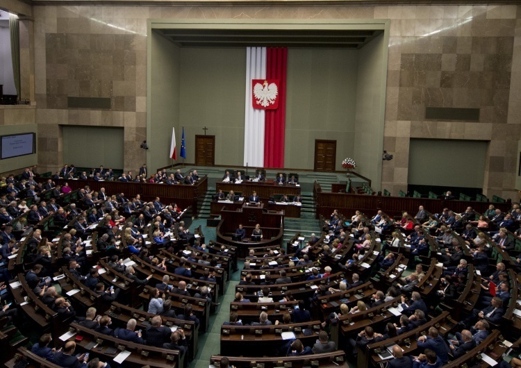 Sejm RP Sejm uchwalił nowelizację ustawy o emeryturach pomostowych