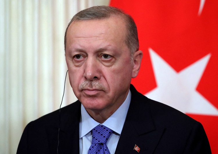 Recep Erdogan Recep Erdogan ma spotkać się z Putinem po dzisiejszej rozmowie z Zełenskim