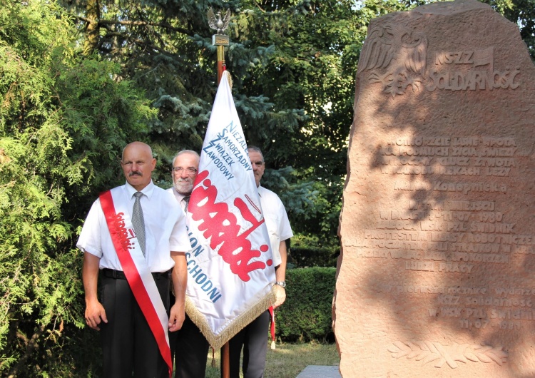 Uroczystości 43. rocznicy Świdnickiego Lipca Uczczono 43. rocznicę wybuchu strajku w WSK Świdnik
