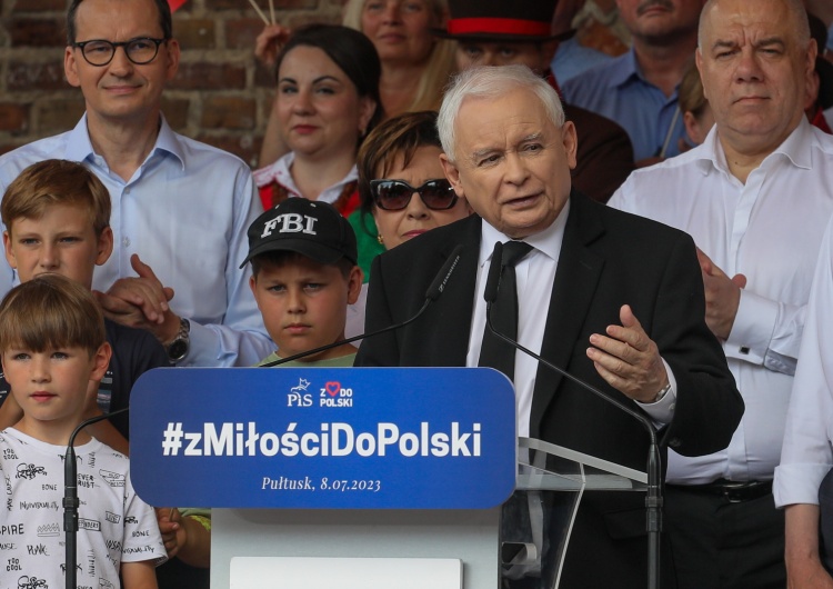 prezes PiS Jarosław Kaczyński [najnowszy sondaż] Wzrost poparcia dla PiS, 5 ugrupowań w Sejmie. Tak chcą głosować Polacy