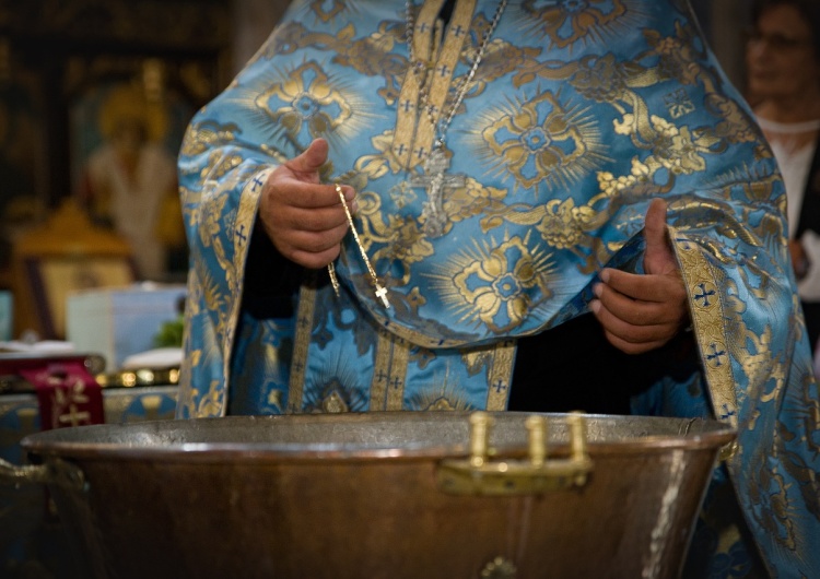 zdjęcie poglądowe Rosyjscy żołnierze masowo przyjmują chrzest? Tak twierdzi Patriarchat Moskiewski