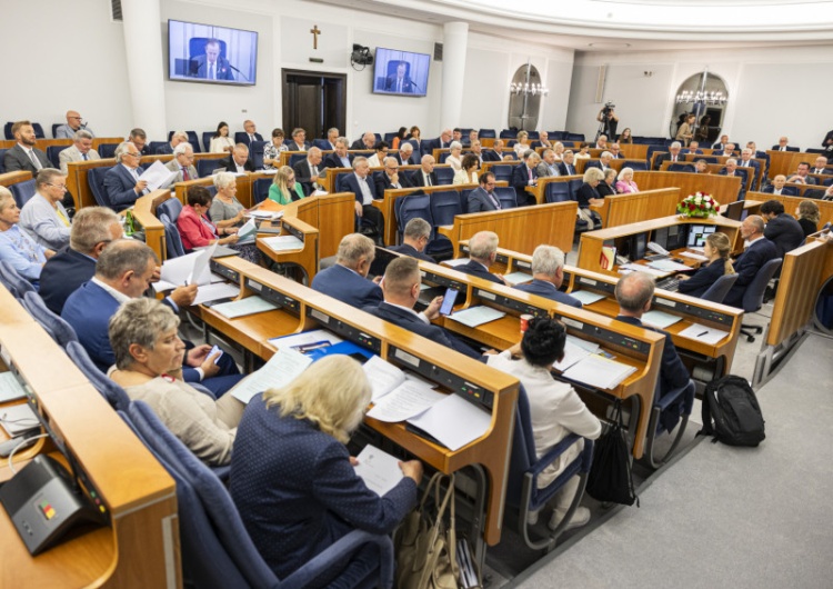 64. posiedzenie Senatu Senat debatował nad nowelizacją ustawy o emeryturach pomostowych