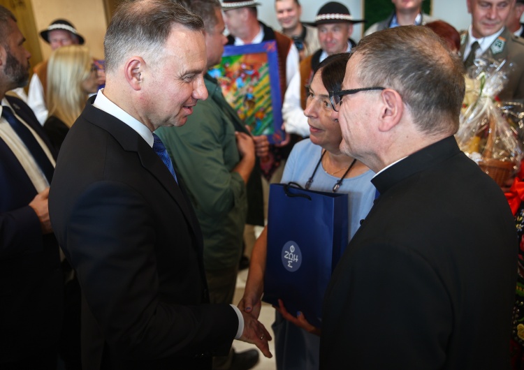Andrzej Duda Prezydent Andrzej Duda odznaczył pośmiertnie ks. Franciszka Blachnickiego Orderem Orła Białego