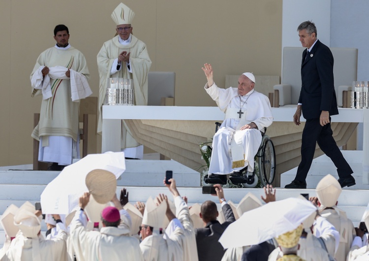 Papież Franciszek Papież zaprasza młodych na ŚDM w roku 2025 i 2027. Wiadomo już, gdzie się odbędą