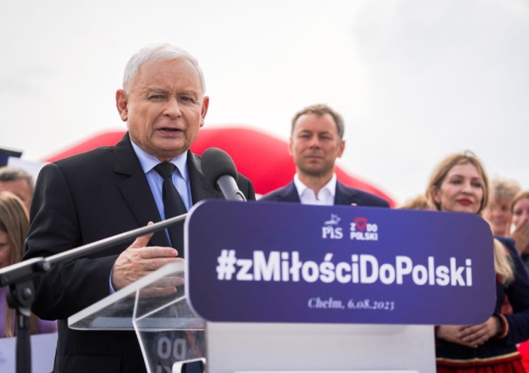 Jarosław Kaczyński w Chełmie Kaczyński uderza w Tuska. „Kto używa takiego języka?”