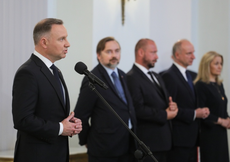 Prezydent Duda: Największym wyzwaniem dla ministra zdrowia jest odpowiedzialna gospodarka lekowa