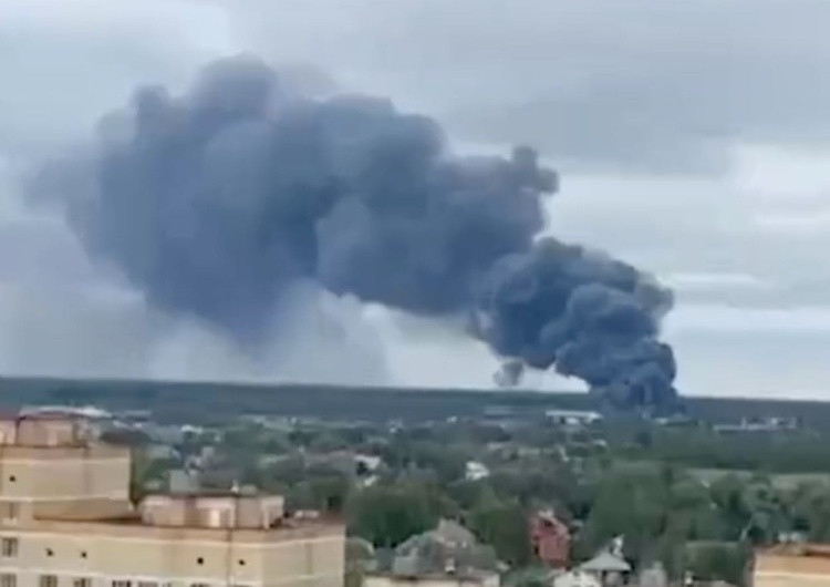 Pożar pod Moskwą Ogromny pożar pod Moskwą. Opublikowano nagrania [WIDEO]