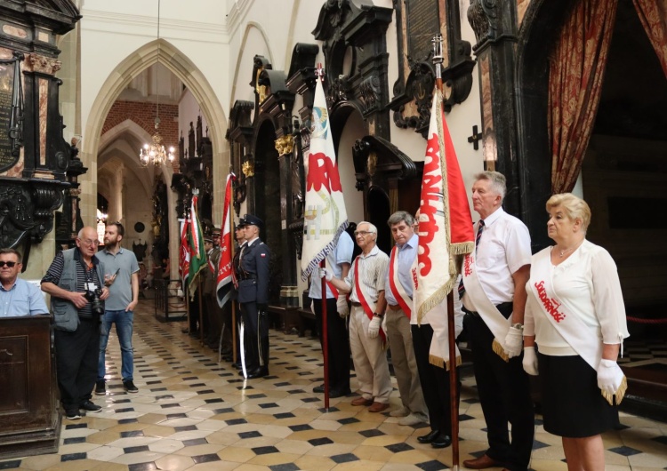  Związkowcy z Solidarności uczcili Święto Wojska Polskiego