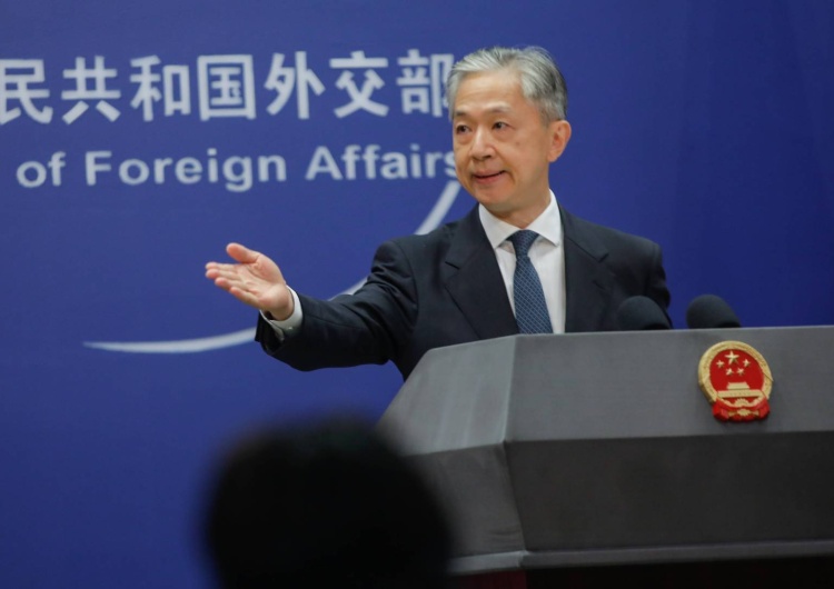 Wang Wenbin „To skrajnie samolubne i nieodpowiedzialne”. Ostre spięcie pomiędzy Japonią, a Chinami