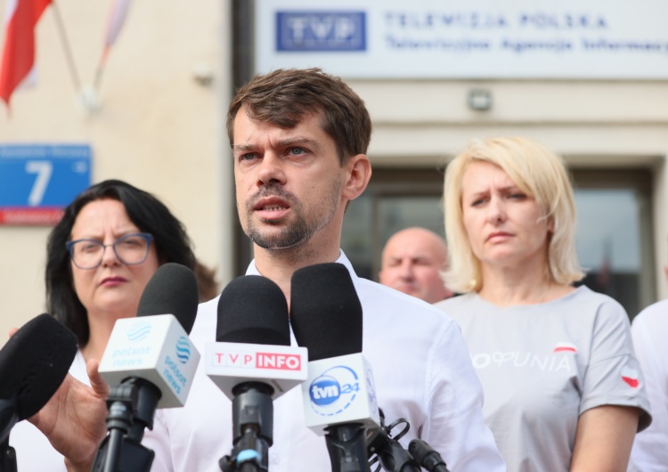 Michał Kołodziejczak Polacy ocenili start AgroUnii z list KO. Złe wieści dla Kołodziejczaka i Tuska