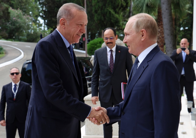 Recep Tayyip Erdogan i Vladimir Putin Erdogan wybiera się do Rosji na spotkanie z Putinem