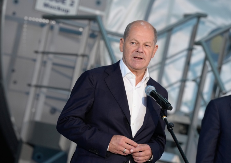 Olaf Scholz Scholz opublikował zdjęcie po wypadku.