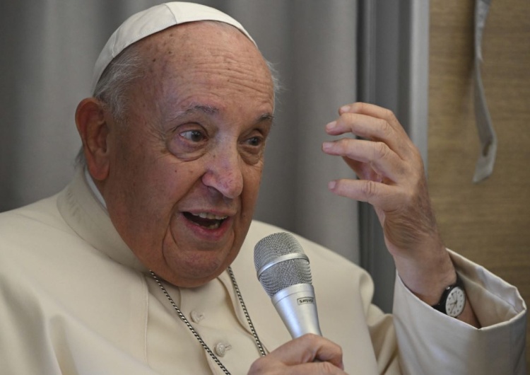 Papież Franciszek Papież Franciszek: Słowa o wielkiej Rosji nie były fortunne