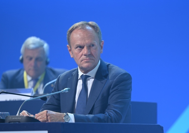 Donald Tusk „Łukaszenka to przy nich amator”. Tusk atakuje PiS