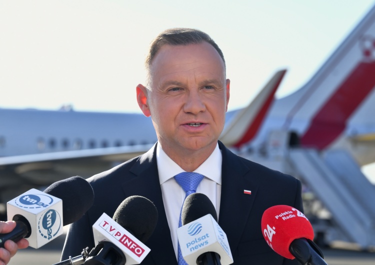 Andrzej Duda Nieprawidłowości przy wydawaniu wiz. Prezydent zabrał głos