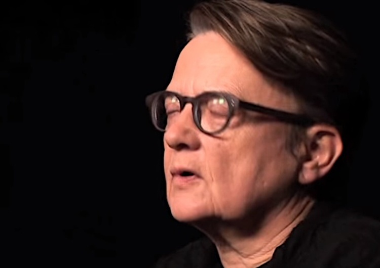 Agnieszka Holland Premier: Film Agnieszki Holland ma pokazać, że żołnierze, funkcjonariusze SG to prymitywy, bydlaki, ciemniaki