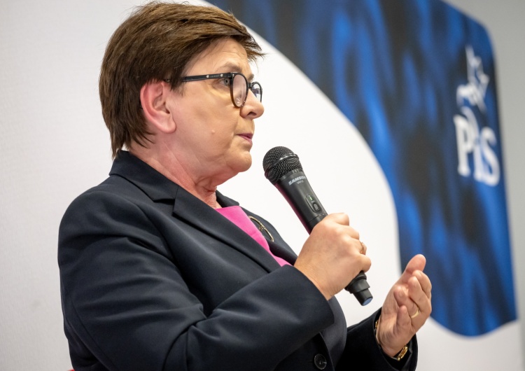 Beata Szydło Incydent w kanadyjskim parlamencie. Szydło: Zełenski nie domyślał się, co robił „ukraiński bohater” podczas II wony światowej?