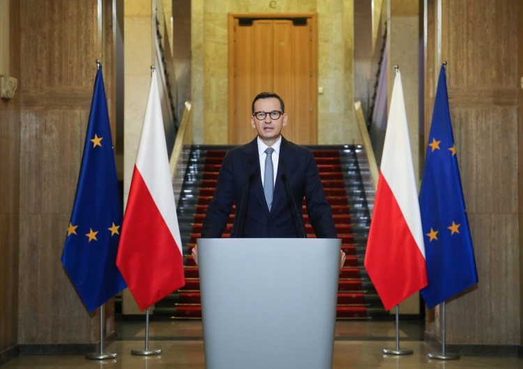 Premier Mateusz Morawiecki  Relokacja nielegalnych migrantów. Stanowczy głos premiera 