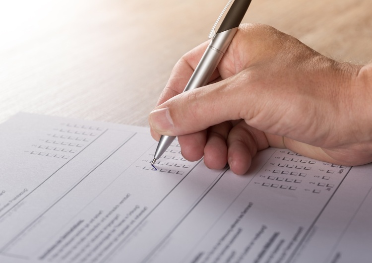 Karta do głosowania - zdjęcie poglądowe Rafał Woś: Kto się boi referendum?