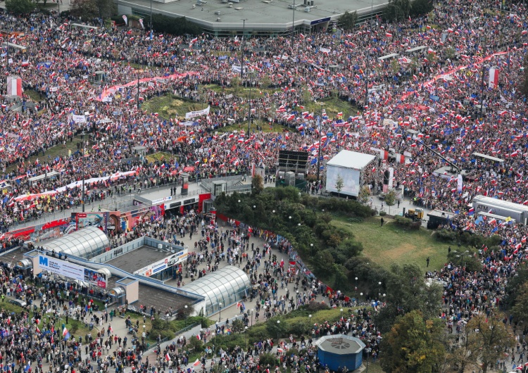 Marsz Miliona Serc Frekwencja na „Marszu Miliona Serc” znacznie poniżej oczekiwań? Gorące komentarze