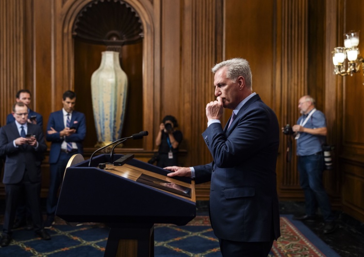 Kevin McCarthy USA: Spiker Izby Reprezentantów Kevin McCarthy odwołany. To pierwszy taki przypadek w historii