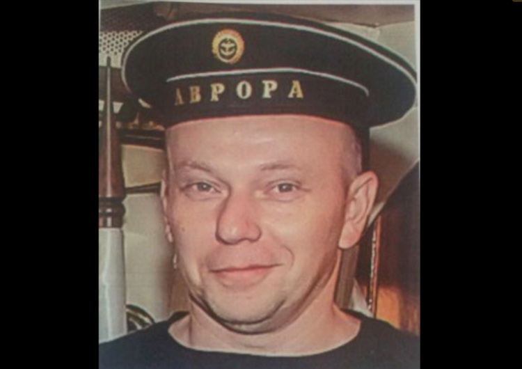 Gen. Piotr Pytel w czapce marynarza krążownika 