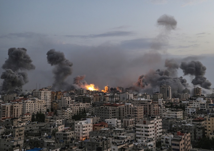 Atak rakietowy na Strefę Gazy Izraelczycy: W pełni kontrolujemy granicę ze Strefą Gazy
