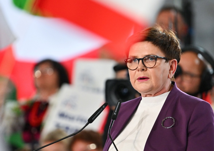 Beata Szydło Beata Szydło: Bez polskich rolników nie byłoby rozwoju Polski