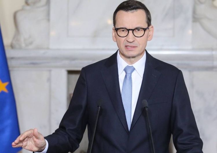 Mateusz Morawiecki Morawiecki: Gdy naszych żołnierzy podziwia dziś cały świat, opozycja próbuje burzyć zaufanie do Wojska Polskiego