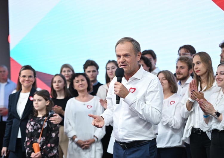 Donald Tusk „To koniec rządów PiS”. Tusk zabrał głos po wynikach exit poll
