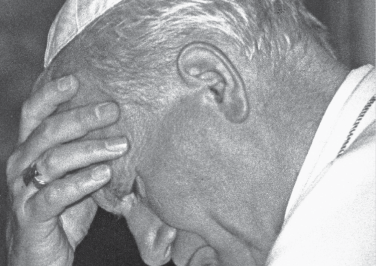 Jan Paweł II „Ty nas obudziłeś – my Cię obronimy!”