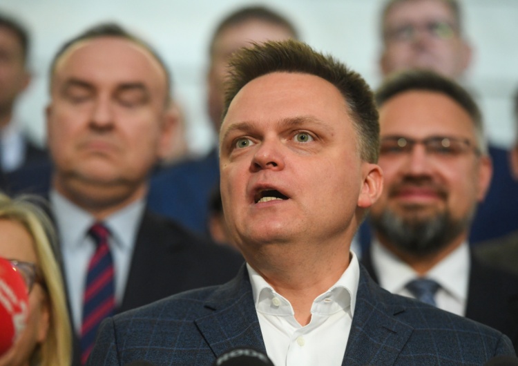 Szymon Hołownia Tarcia na opozycji? Strajk Kobiet odpowiada na słowa Hołowni