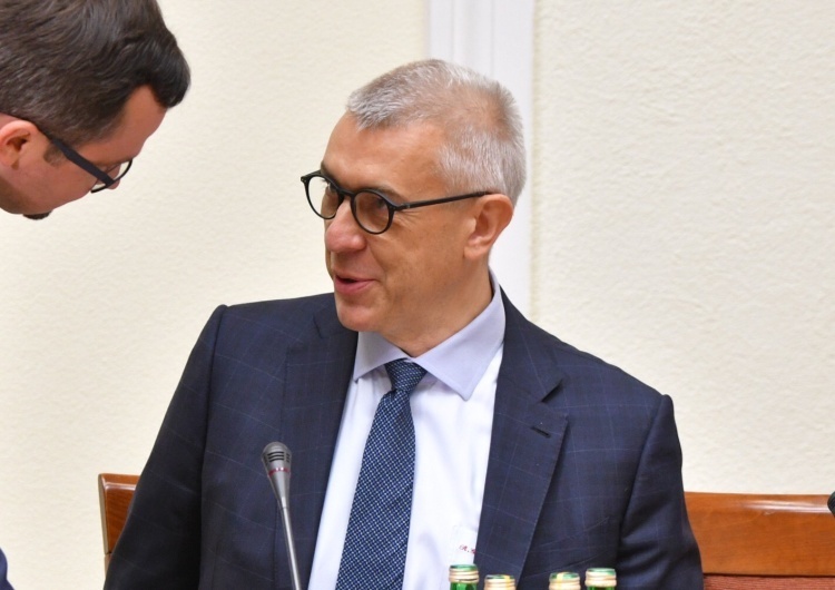 Roman Giertych Giertych znajdzie się w przyszłym rządzie? „Myślę, że tu bym się sprawdził”
