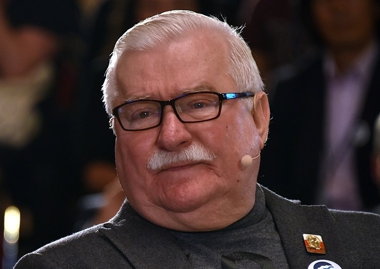Lech Wałęsa Wałęsa zaatakował Sławomira Cenckiewicza: