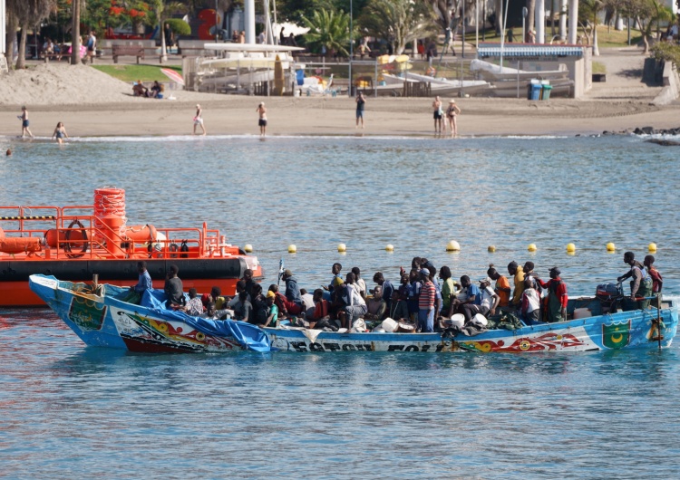 Migranci na łodzi „Jeśli otworzymy granice, to będziemy mieć Lampedusę w każdym europejskim mieście” 