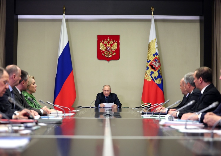 Rosja. Zebranie Rady Bezpieczeństwa z Putinem na czele Tradycja rosyjskich pogromów: Izrael poszedł w odstawkę